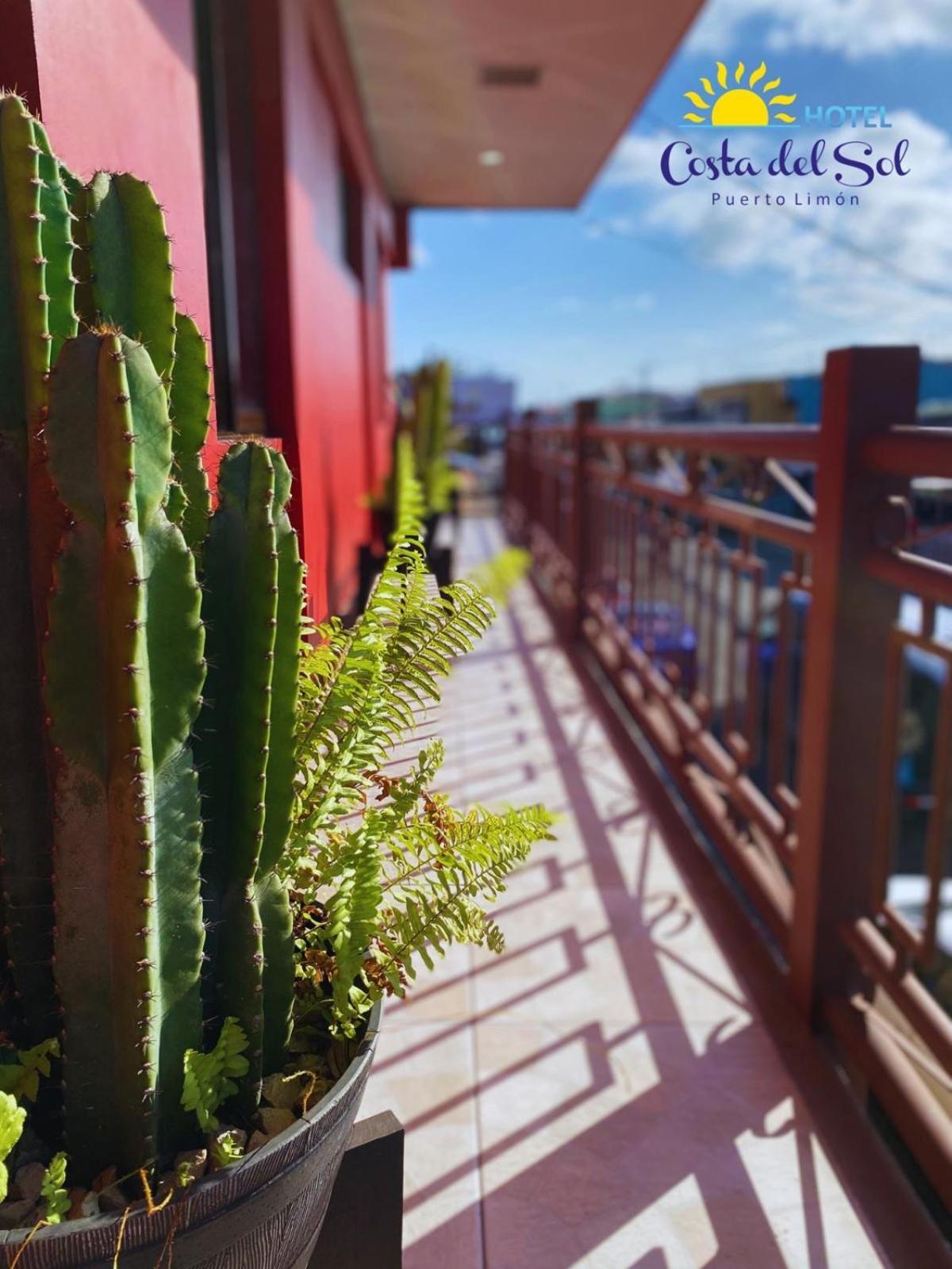 Hotel Costa Del Sol Puerto Limon Exteriér fotografie